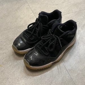 조던 11 바론스 275