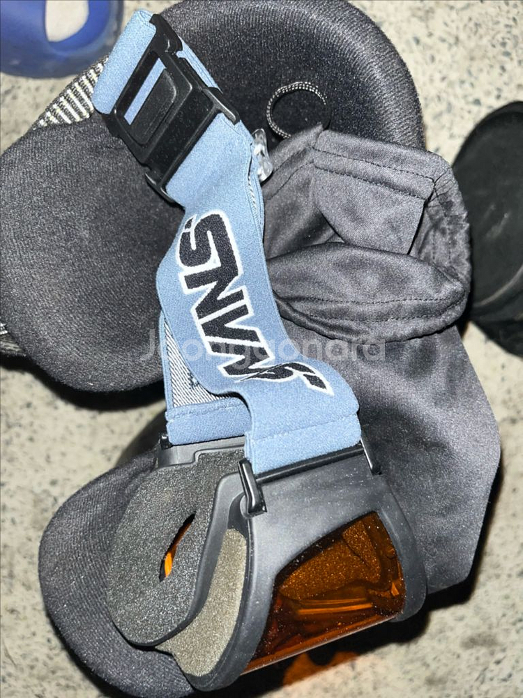 스키 스키부츠 고글 일괄판매(수납가방포함)--6