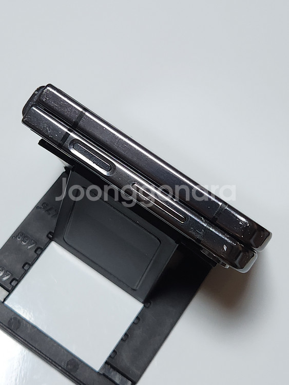 갤럭시Z플립5 256G 무잔상 블랙 55725--5