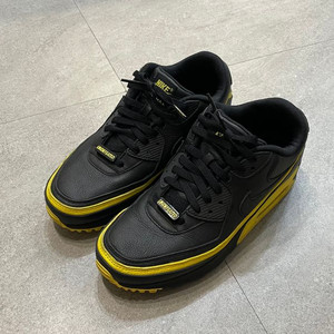 나이키 x 언디핏 맥스90 275