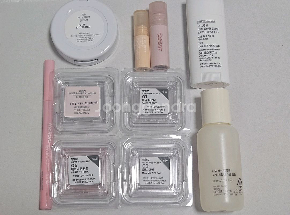 새제품 화장품 일괄 팝니다--3