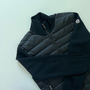 [정품] 22FW 몽클레어 니트패딩 블랙 L size