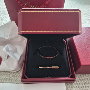 까르띠에 러브팔찌 로즈골드 SM (21년)