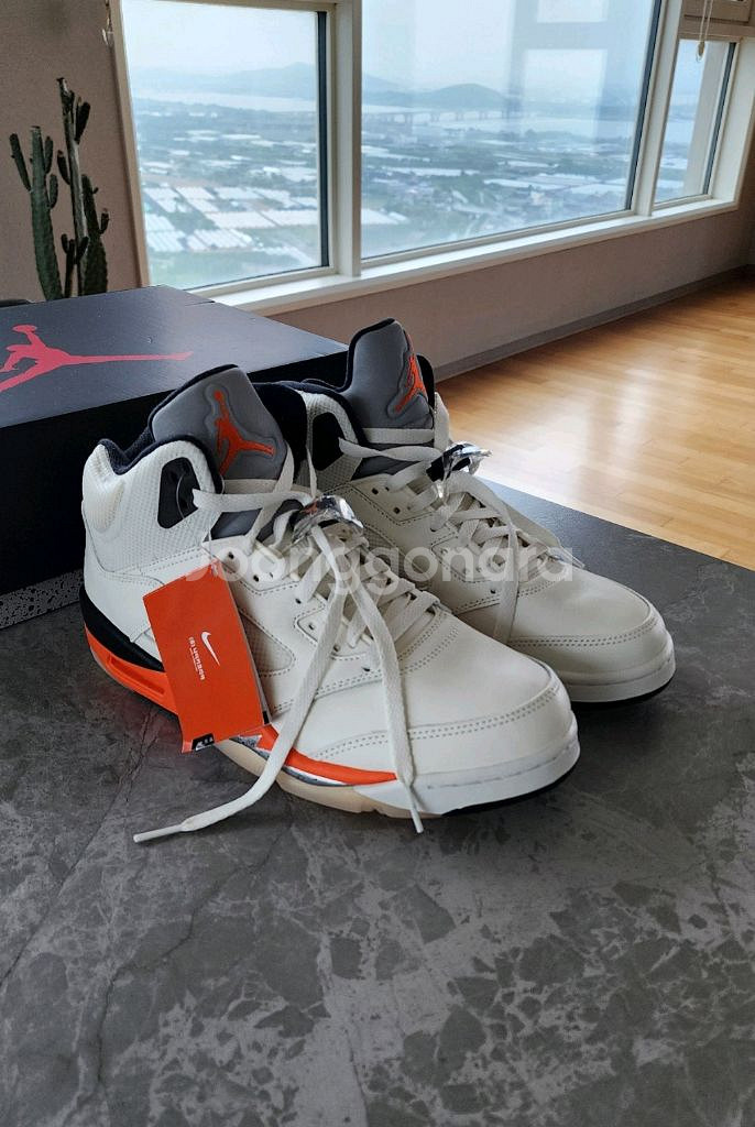 [새상품]나이키 에어조던5 레트로 오렌지 블레이즈--0