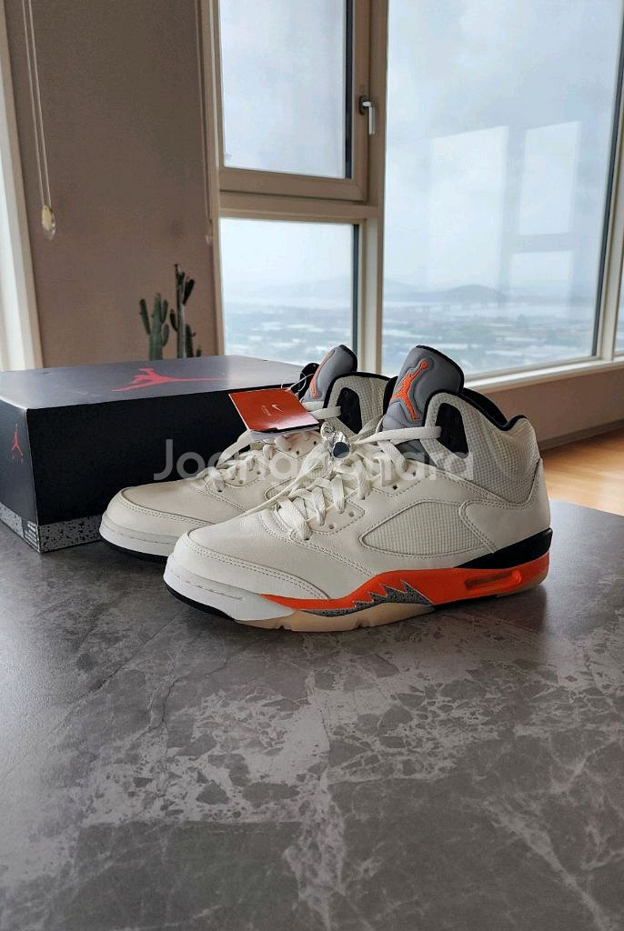 [새상품]나이키 에어조던5 레트로 오렌지 블레이즈--1