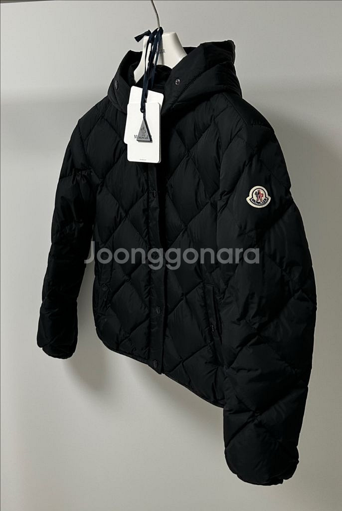 [0] 몽클레어 아르보인 여성 숏패딩 (2회착용)--2