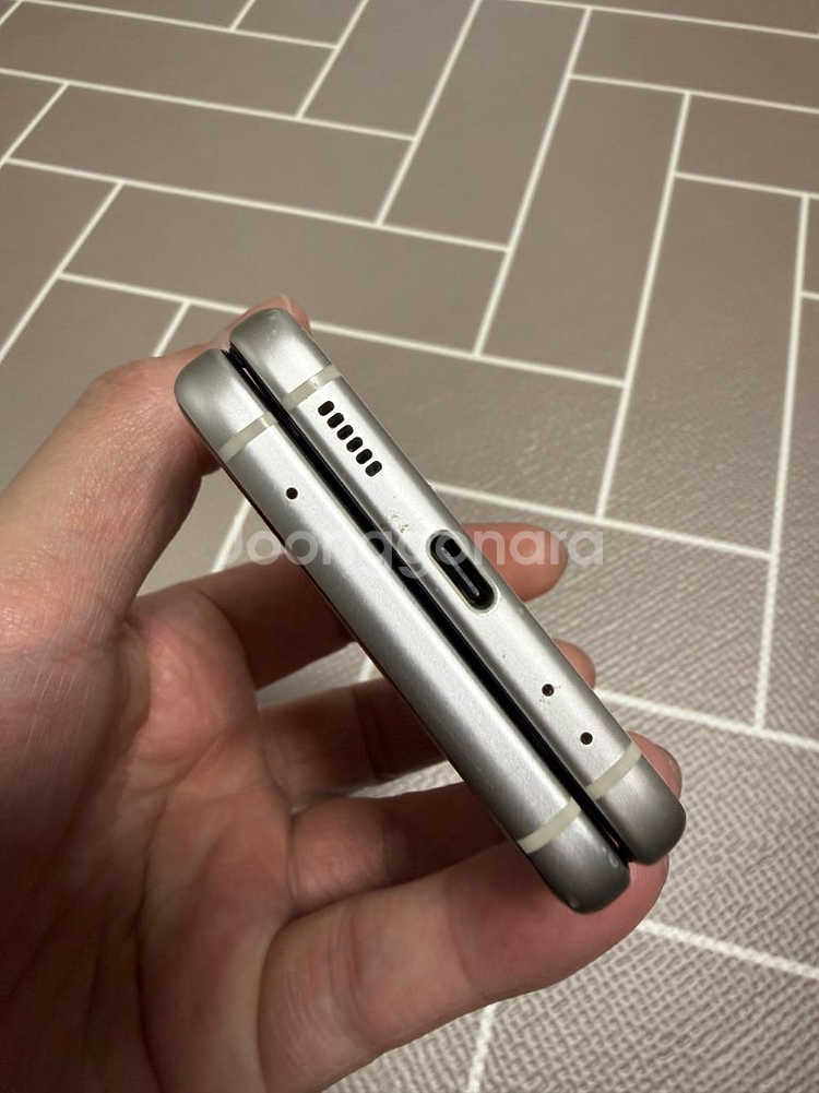 갤럭시 z플립3 5g 256기가 크림--3