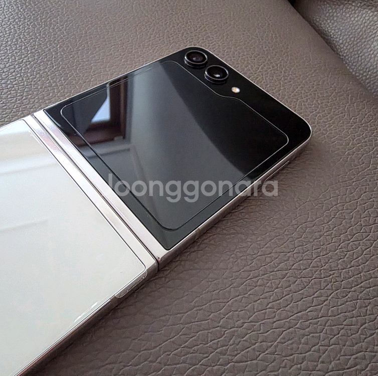 자급제 갤럭시 Z 플립5 화이트 512GB + 케이스--13