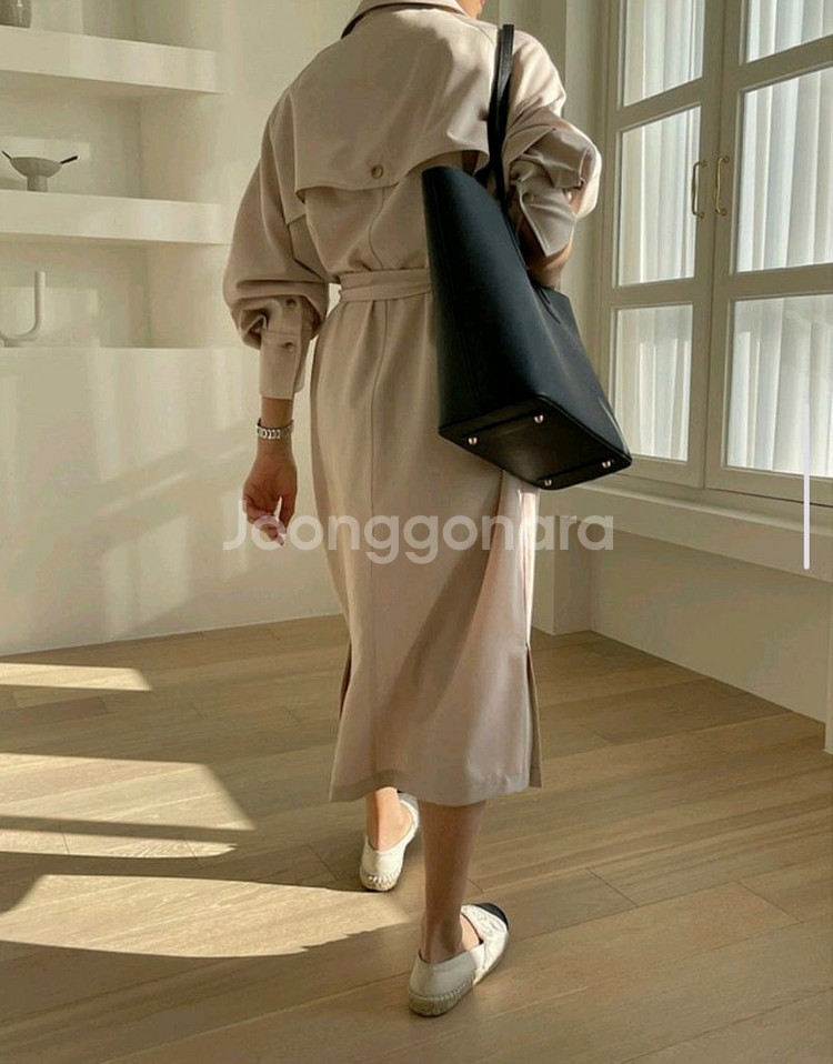 새상품) 드랑 자체제작 투웨이 트렌치코트&원피스--2