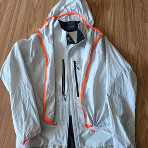 블랙야크 남성 바람막이겸 조끼 95