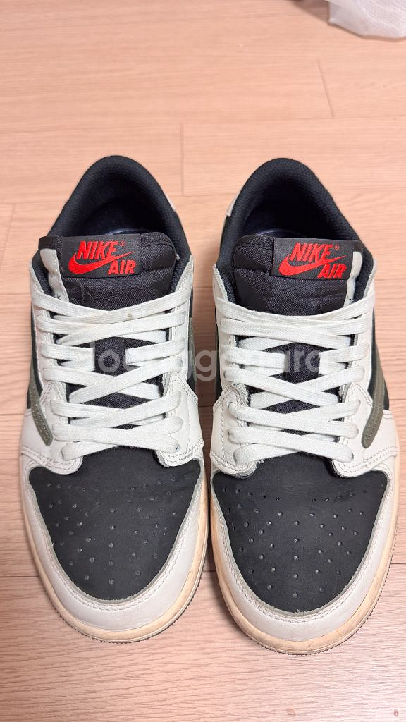 조던1 로우 스캇 245 팝니다--3