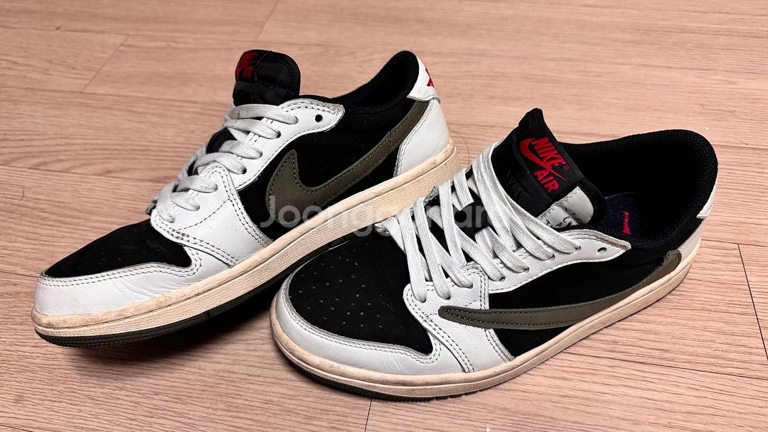 조던1 로우 스캇 245 팝니다--0