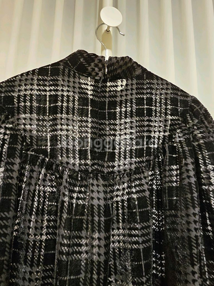 체크 벨벳 시스루 블라우스--1