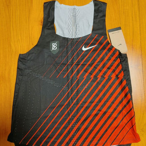 나이키 여성 에어로스위프트 싱글렛 US M 사이즈