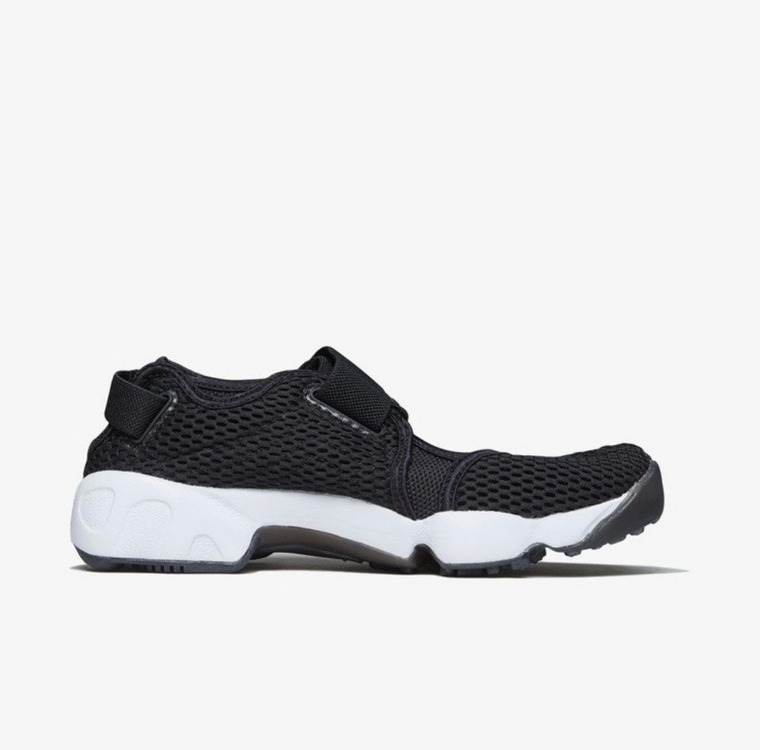 [230] 나이키 우먼스 에어리프트 검흰 타비슈즈 이미지