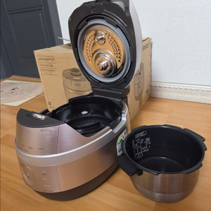 쿠쿠 6인용 IH압력밥솥 JHP0660FSM