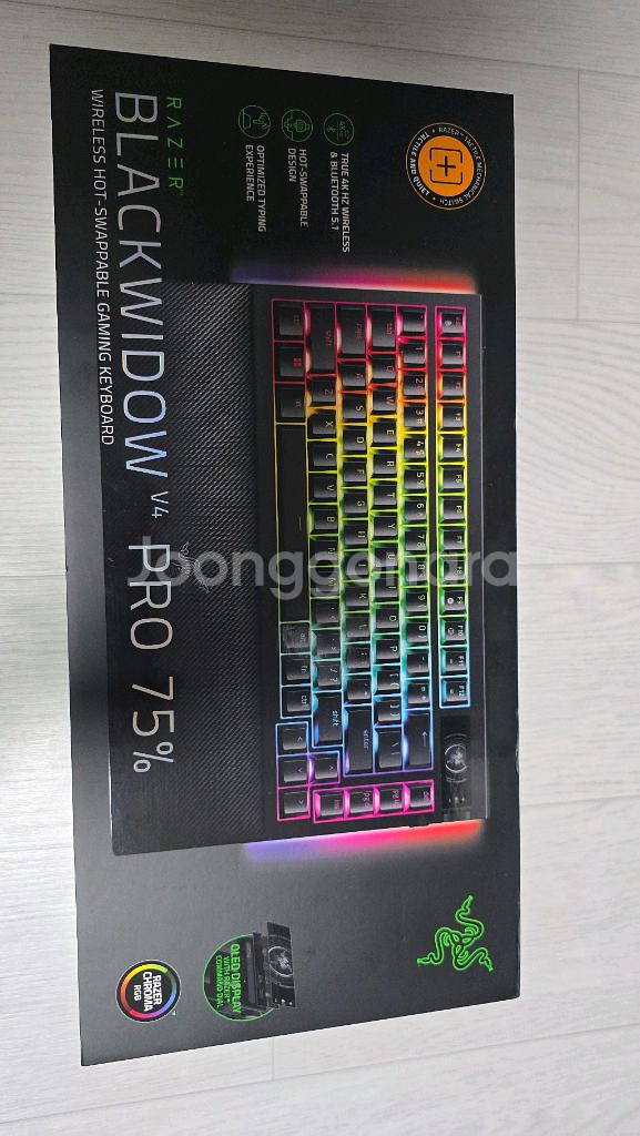 레이저 블랙위도우 v4 pro 75% 새상품 팝니다--0