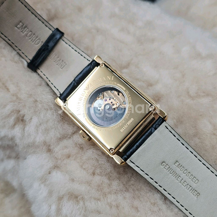 한정판 엠포리오 아르마니 10주년 리미티드 에디션 시계--7