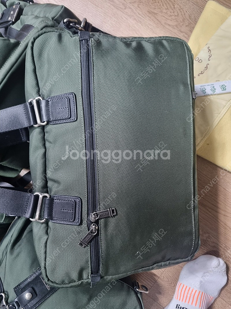 투미 카키 컬렉션--9