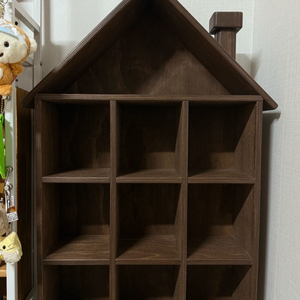 집모양 장식장 원목 집모양 장식장 원목 선반