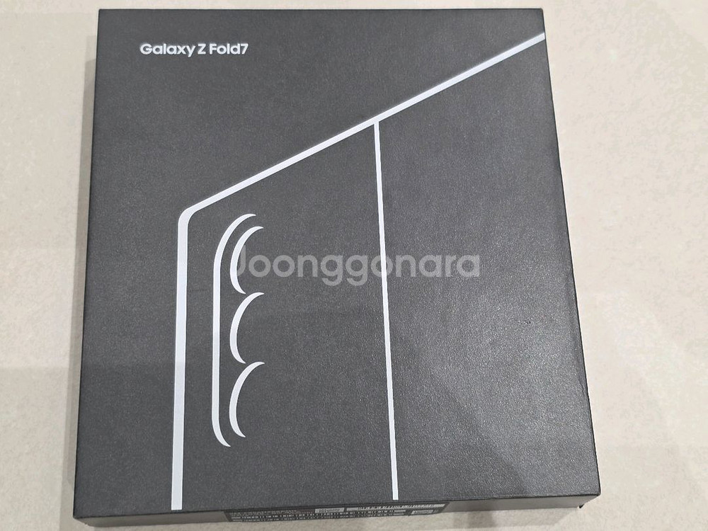삼성 갤럭시 Z 폴드7 자급제 S급 실버쉐도우 풀박스--0