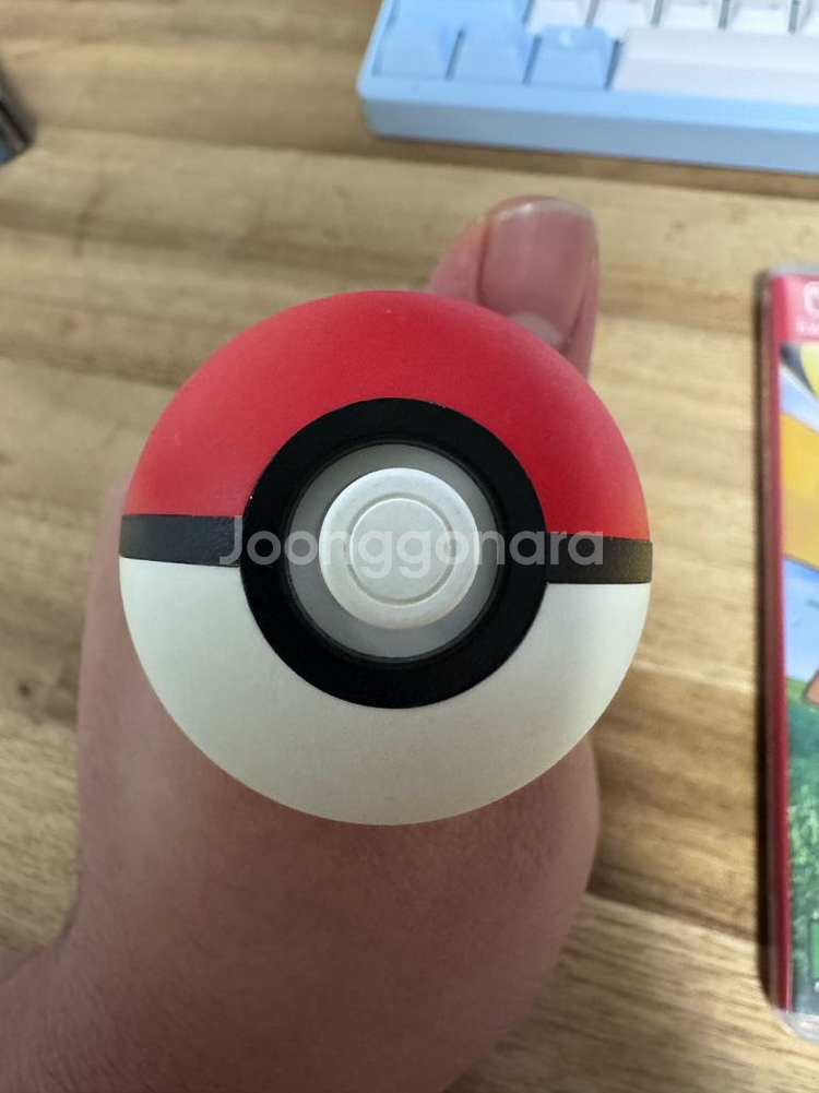 포켓몬스터 레츠고피카츄 팝니다.--2