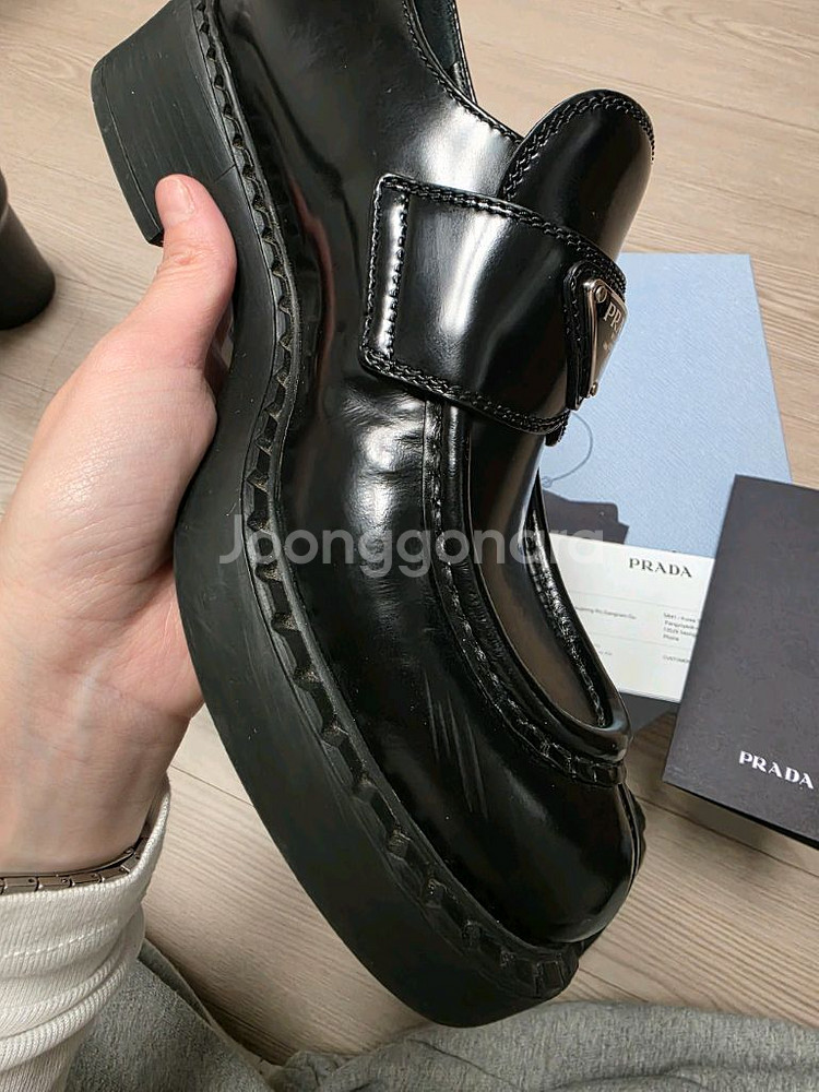 프라다 브러시드 로퍼 36.5(235)--2