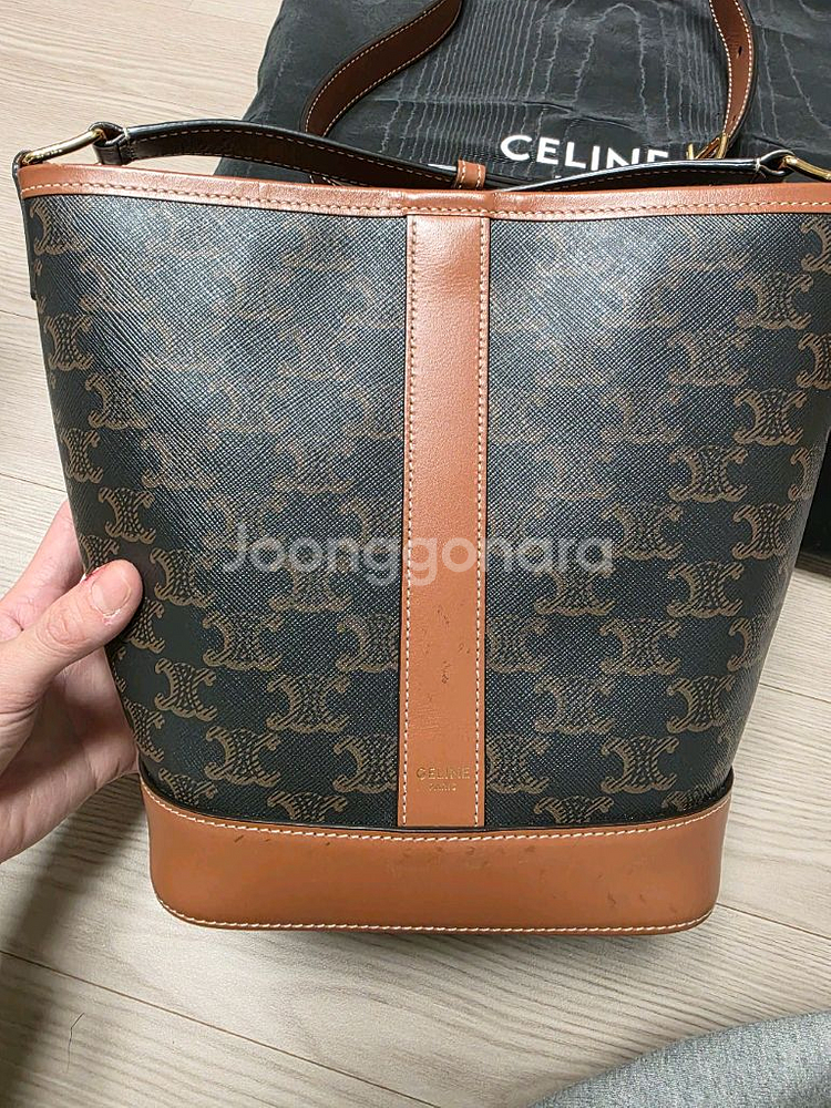 셀린느 스몰 버킷백--1