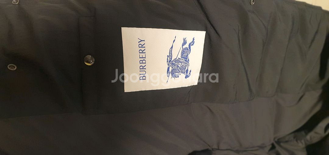 최신상 새제품 버버리 롱패딩 블랙xs--17