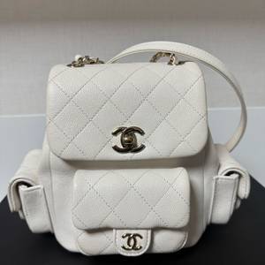 샤넬 듀마 백팩 화이트