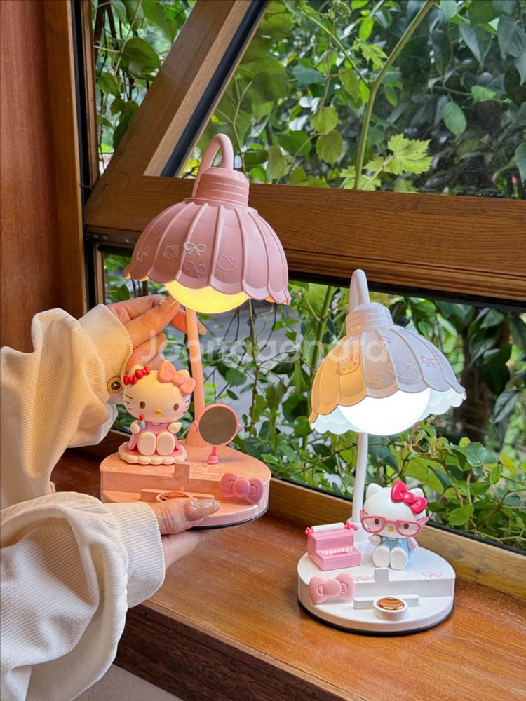 키티 터치 무드등--2