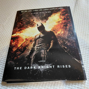 다크 나이트 라이즈 크리스토퍼 놀란 크리스찬 베일 마이클 케인 모건 프리먼 영화 보도자료 이미지