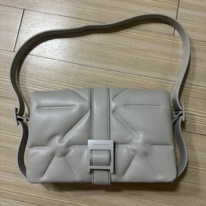 찰스엔키스 숄더백