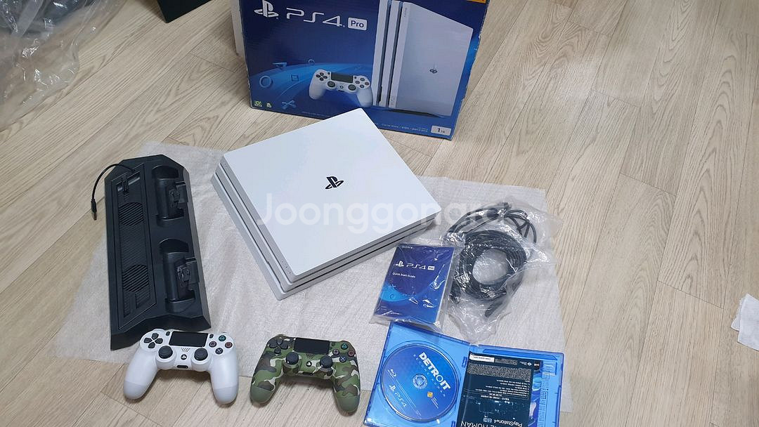 ps4 프로 1테라 화이트 7218 스탠드 풀셋 플--0