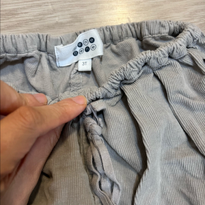 베네베네 골덴 바지