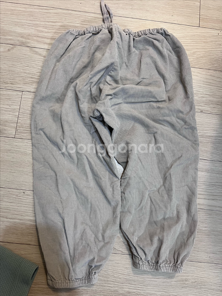 베네베네 골덴 바지--2