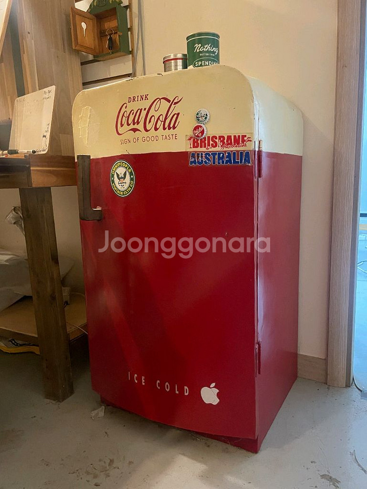 빈티지 코카콜라 냉장고 모양 철제 장식장--0