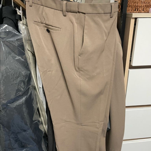 [33] 무신사 스탠다드 세미 와이드 슬랙스