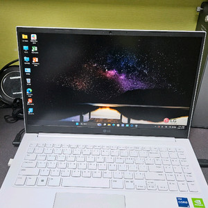 lg 그램 노트북 12세대 외장그래픽.그냥새거컨디션