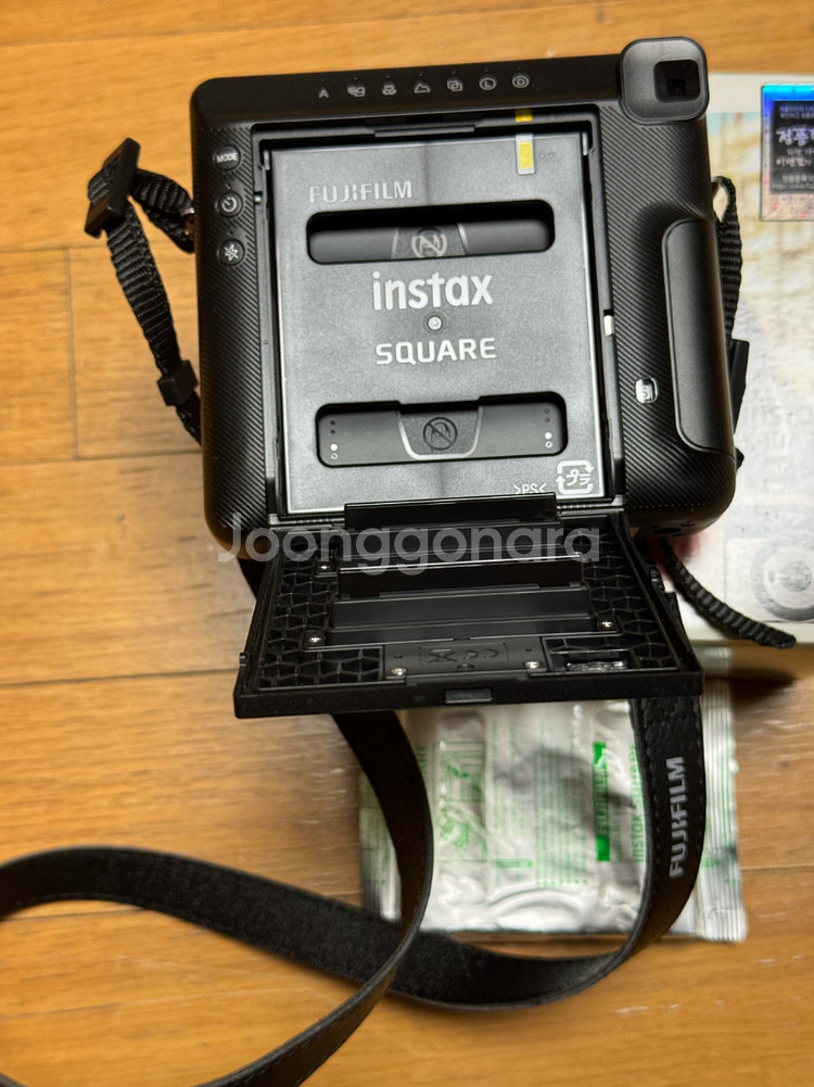 후지필름 인스탁스 스퀘어 SQ6 즉석카메라입니다--3