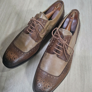 프라다 / 옥스포드 윙팁 구두