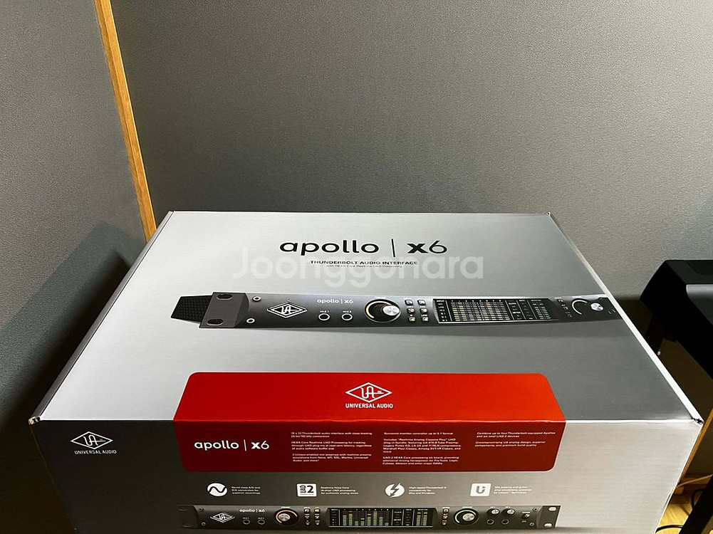 UAD Apollo x6 Gen 1 Heritage Edition 풀박 상태 최상 팝니다.--7