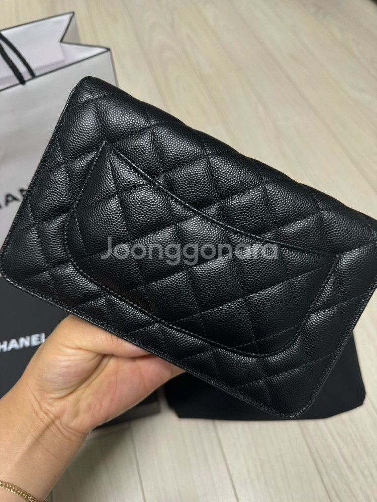 샤넬 WOC 클래식 퀼팅 체인백 급처!!!--3