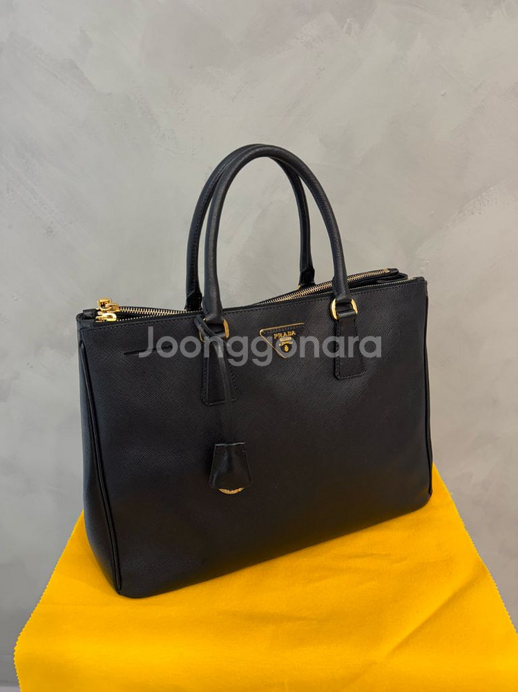 프라다 갤러리아백 라지 사피아노 토드백--0