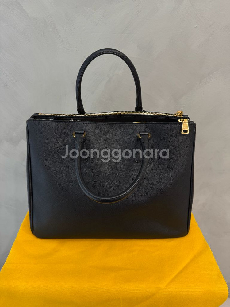 프라다 갤러리아백 라지 사피아노 토드백--1