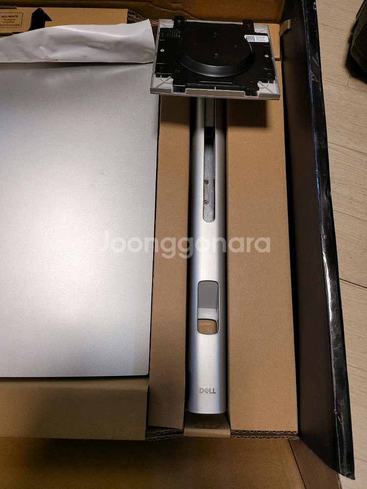 DELL 고사양 게임용 모니터 4K모델명 U2723QE--8