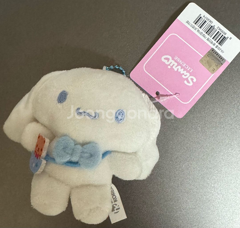 새상품)시나모롤 인형 키링--0