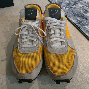 나이키 데이브레이크 Nest 옐로우 260