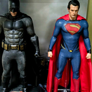 <택포>핫토이 맨오브스틸 슈퍼맨 팜니다..