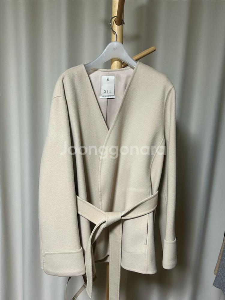 sie 세르 칼라리스 코트 크림베이지--1